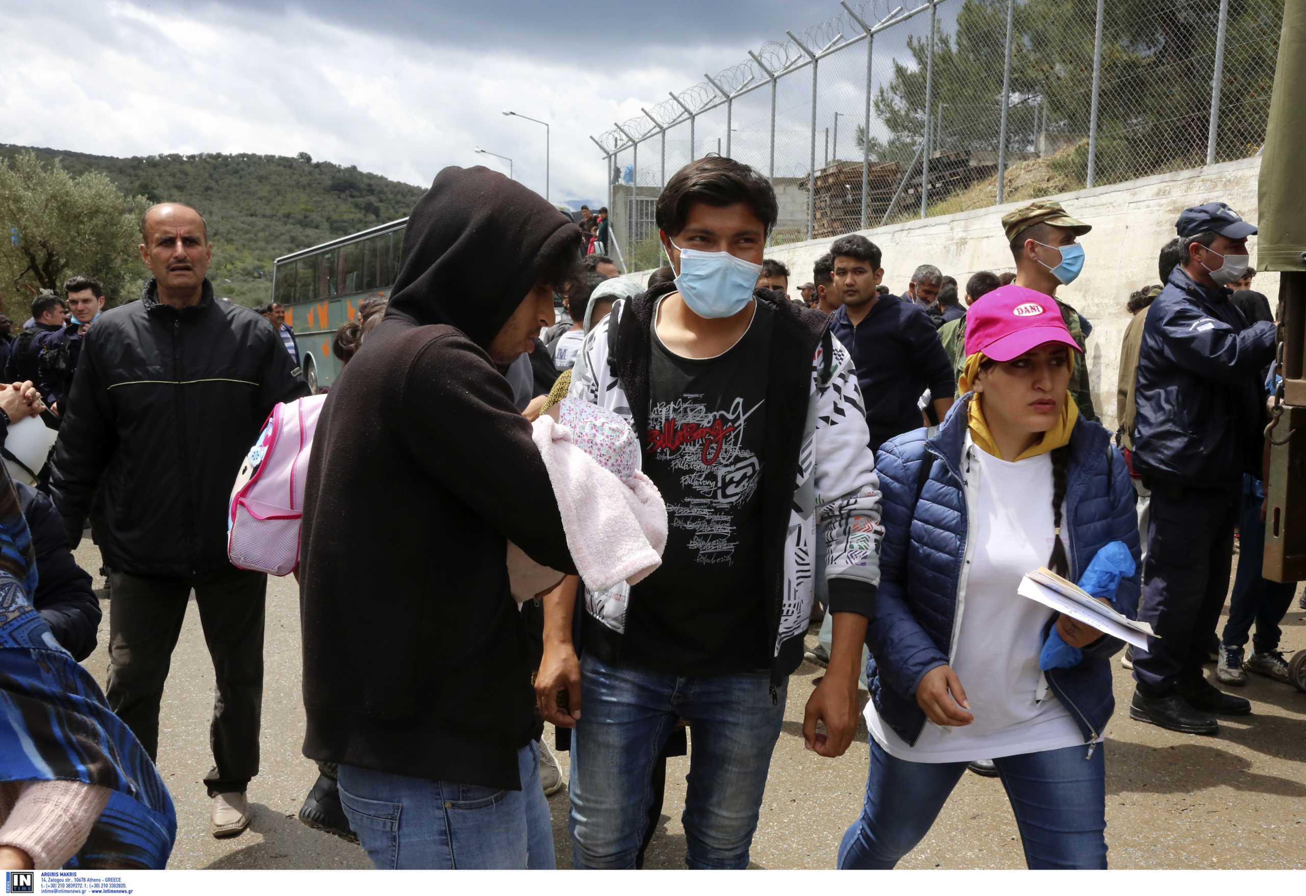 Χίος: Τροφική δηλητηρίαση για 30 αιτούντες άσυλο – Μεταφέρθηκαν στο νοσοκομείο