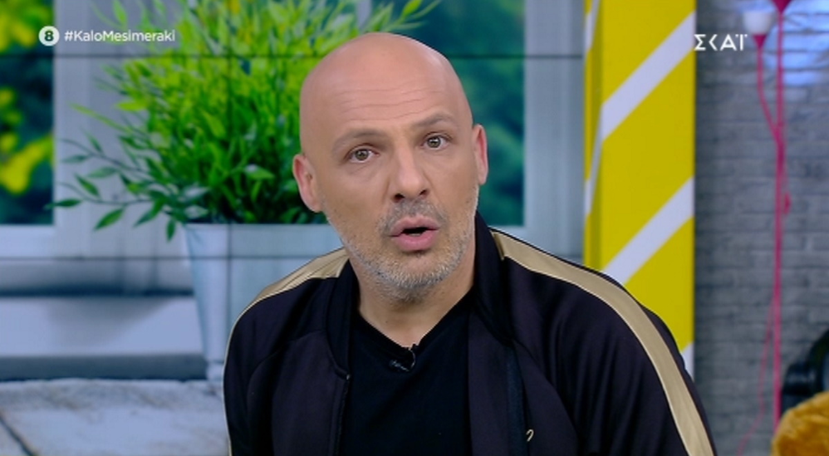 “Συγγνώμη για την παρέμβαση, είμαι ο Γιώργος Γεωργίου” – Έμεινε κόκκαλο ο Μουτσινάς!