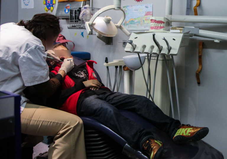 Κορονοϊός – Οδοντίατροι: Αυτές είναι οι νέες οδηγίες- Πότε χρειάζεται rapid test