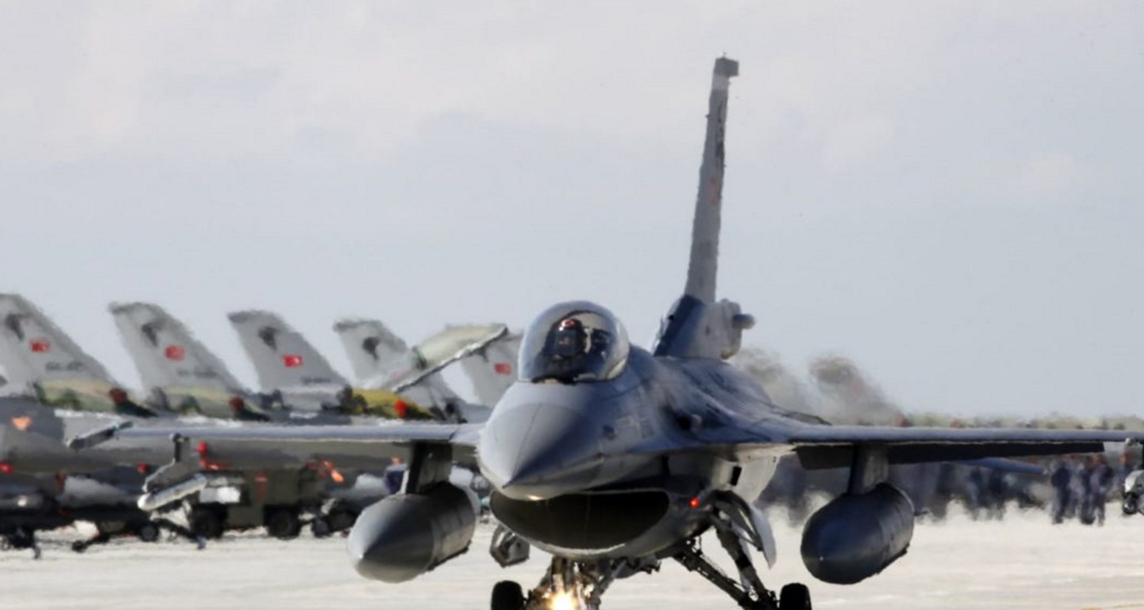 Η τουρκική Πολεμική Αεροπορία βομβάρδισε περιοχές στο βόρειο Ιράκ (vid)