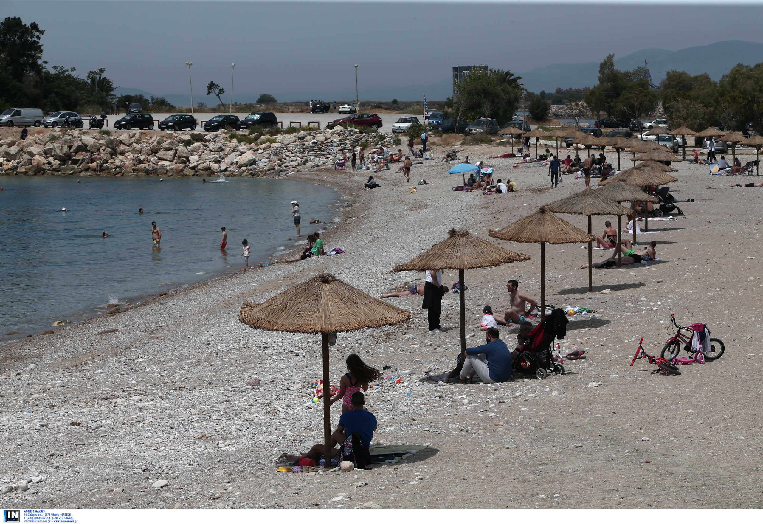 “Η ζέστη δεν θα αντιμετωπίσει τον κορονοϊό”! Τι δείχνει νέα έρευνα