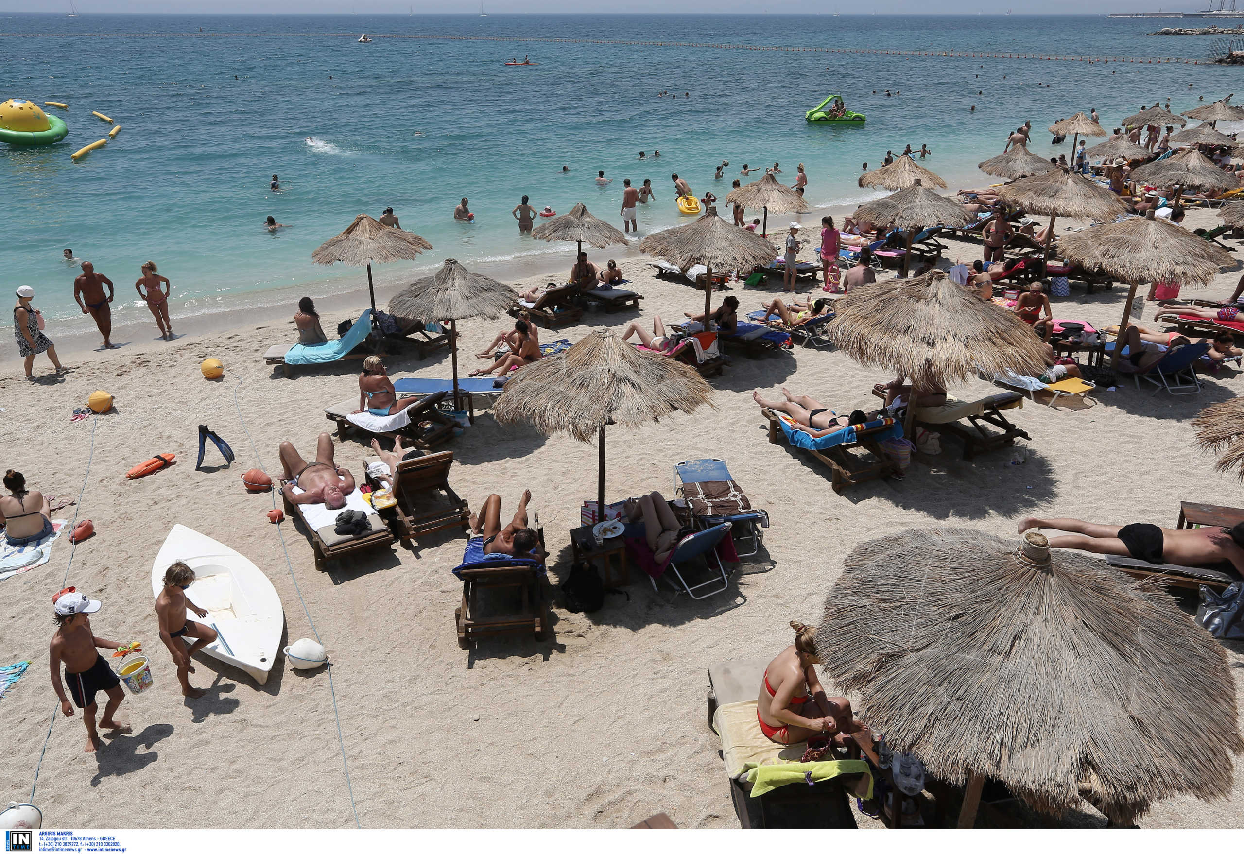 Ανοίγουν το Σάββατο οι οργανωμένες παραλίες αλλά με πολλές απαγορεύσεις