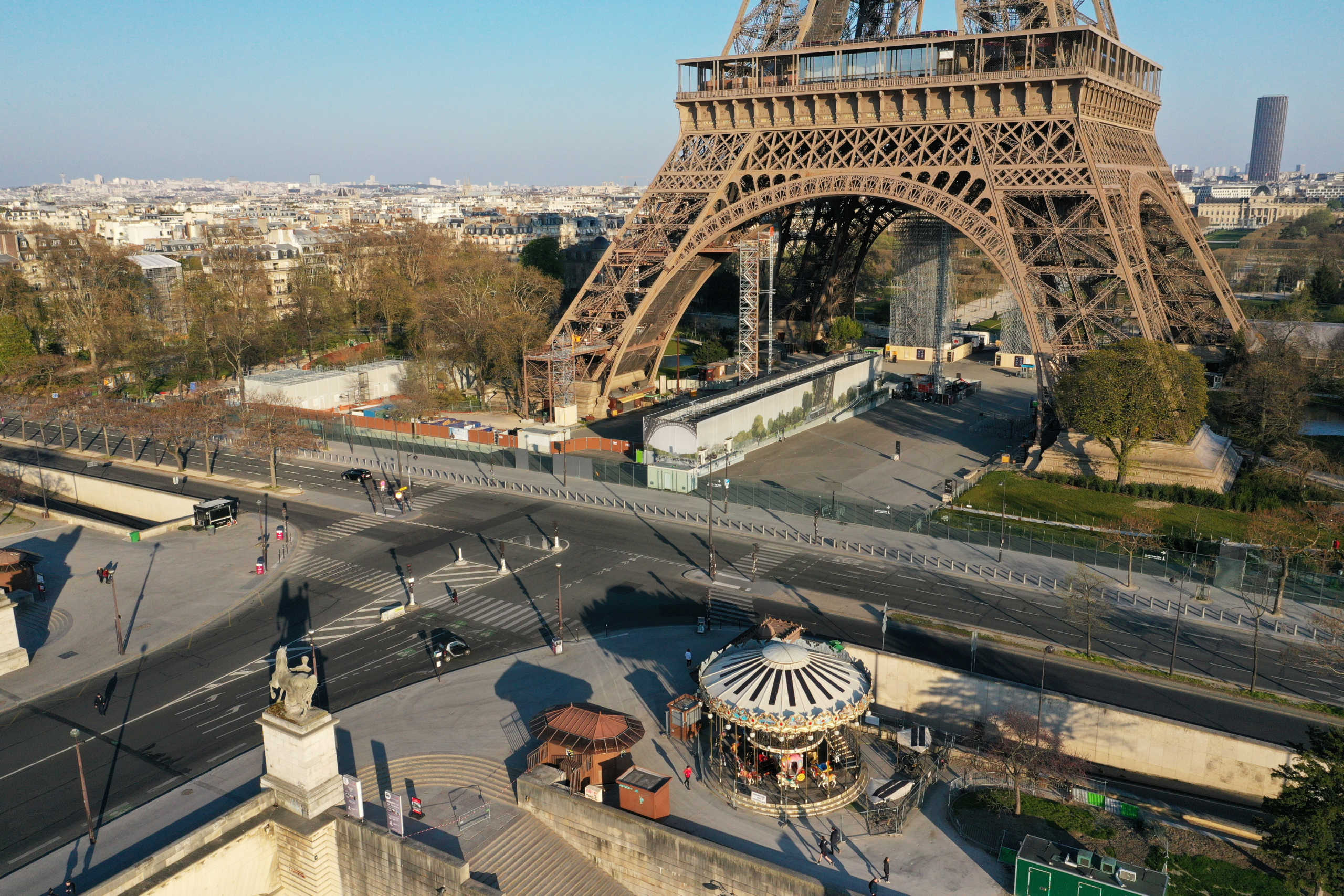 FILE PHOTO: An aerial view shows the deserted Eiffel tower in Paris during a lockdown imposed to slow the spread of the coronavirus disease (COVID-19) in France, April 1, 2020. Picture taken with a drone April 1, 2020. REUTERS