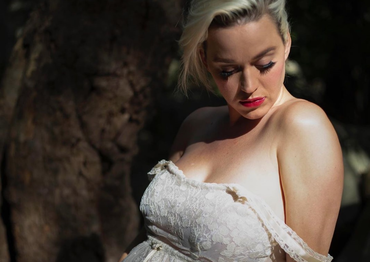 Σε προχωρημένη εγκυμοσύνη στο νέο video clip της η εκρηκτική Katy Perry