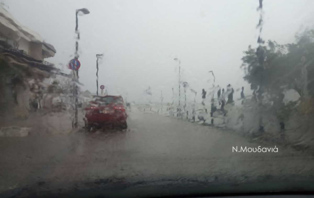 Κατακλυσμός στη Χαλκιδική: “Βούλιαξαν” Κασσάνδρα και Νέα Μουδανιά (pics)