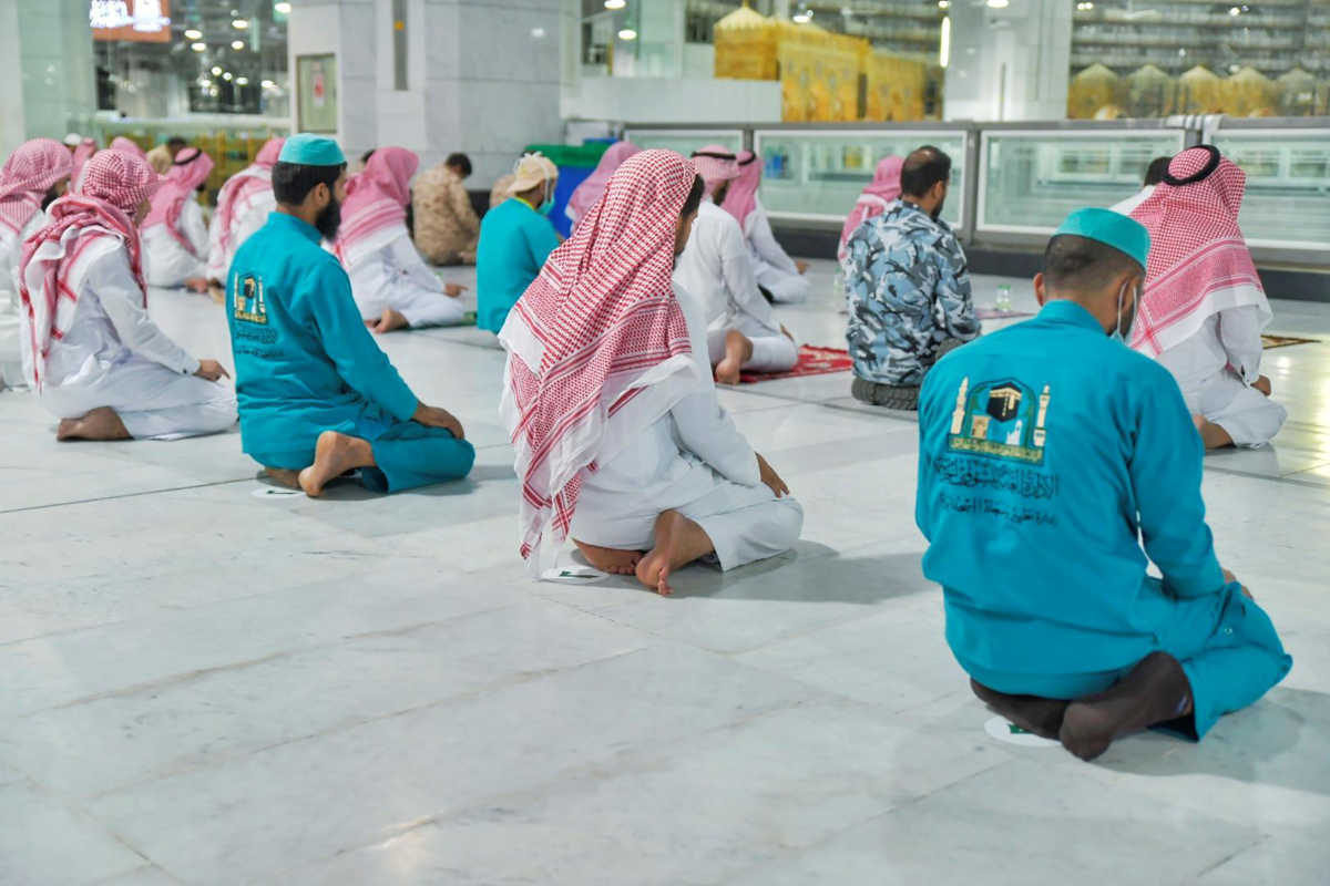 Άνοιξαν και πάλι τα τζαμιά στη Σαουδική Αραβία
