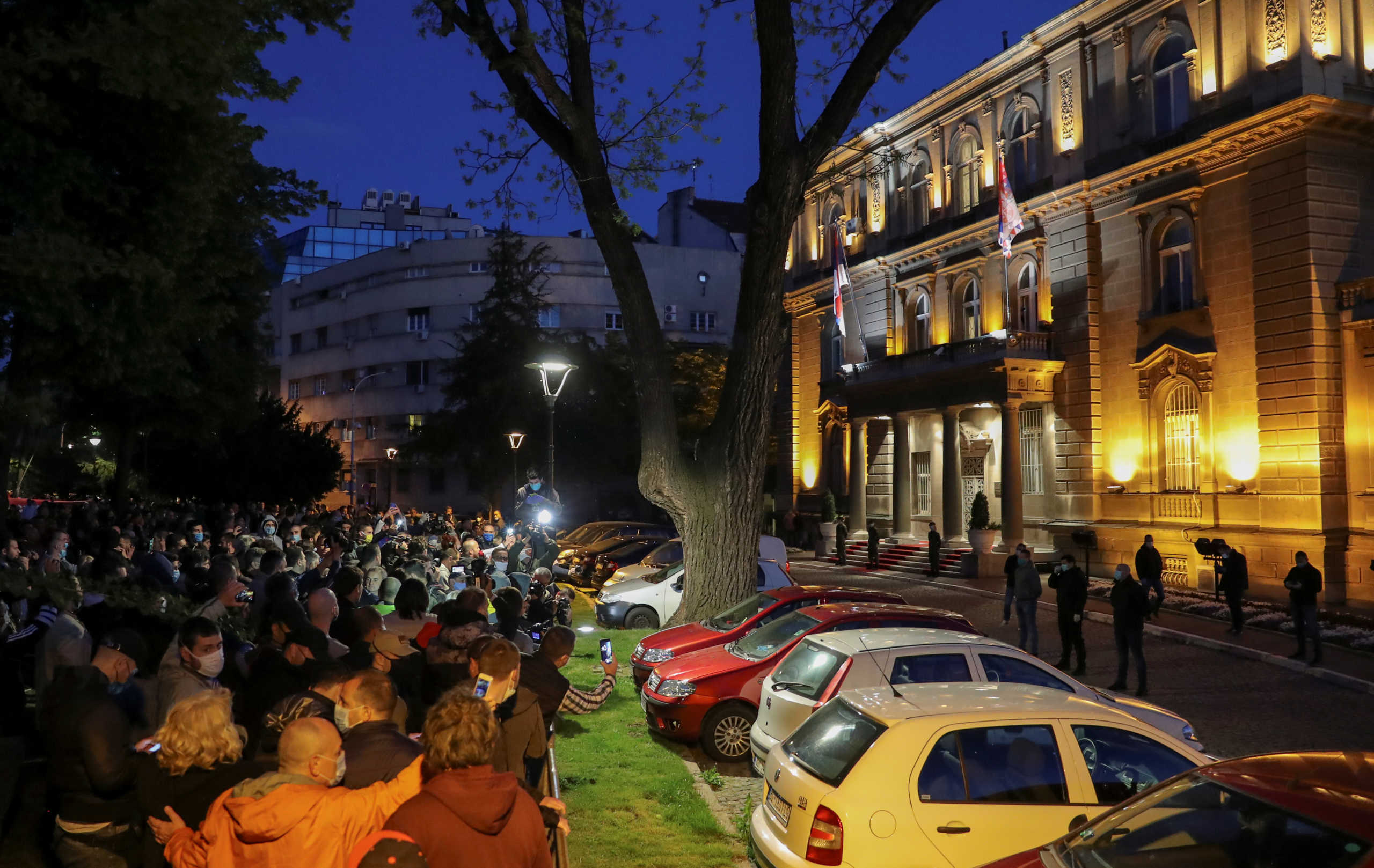 Σερβία: Απεργία πείνας ξεκίνησαν 4 βουλευτές κυβέρνησης και αντιπολίτευσης