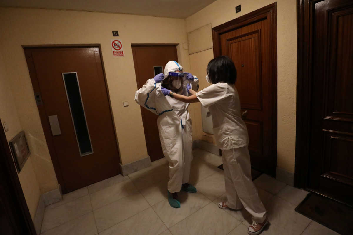 Ισπανία: Πάνω από 28.000 οι νεκροί από κορονοϊό μετά τα επικαιροποιημένα στοιχεία