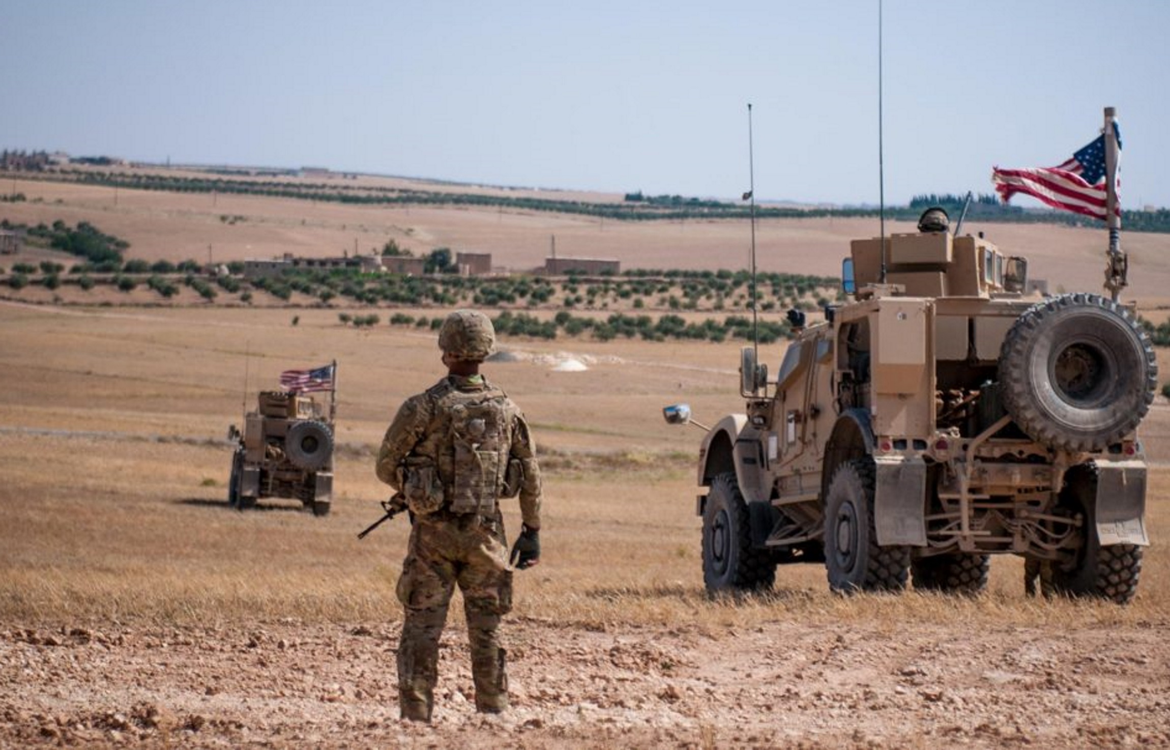 Έτσι εξοπλίζει το ISIS ο στρατός των ΗΠΑ! Όπλα στα χέρια τρομοκρατών (pics)