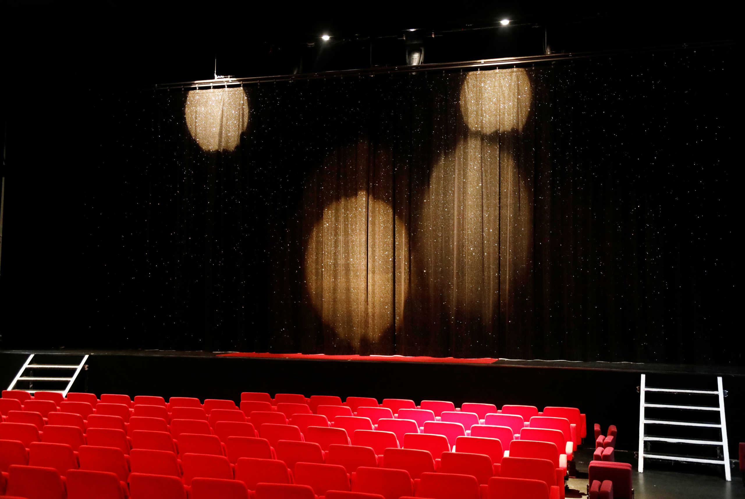 A view shows the closed Bobino music hall theatre in Paris during the outbreak of the coronavirus disease (COVID-19) in France, May 6, 2020. REUTERS