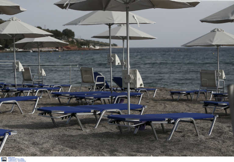 Κρήτη: Φοιτητές και καθηγητές κοιμούνται σε παραλίες και μέσα σε αυτοκίνητα γιατί δεν βρίσκουν σπίτι