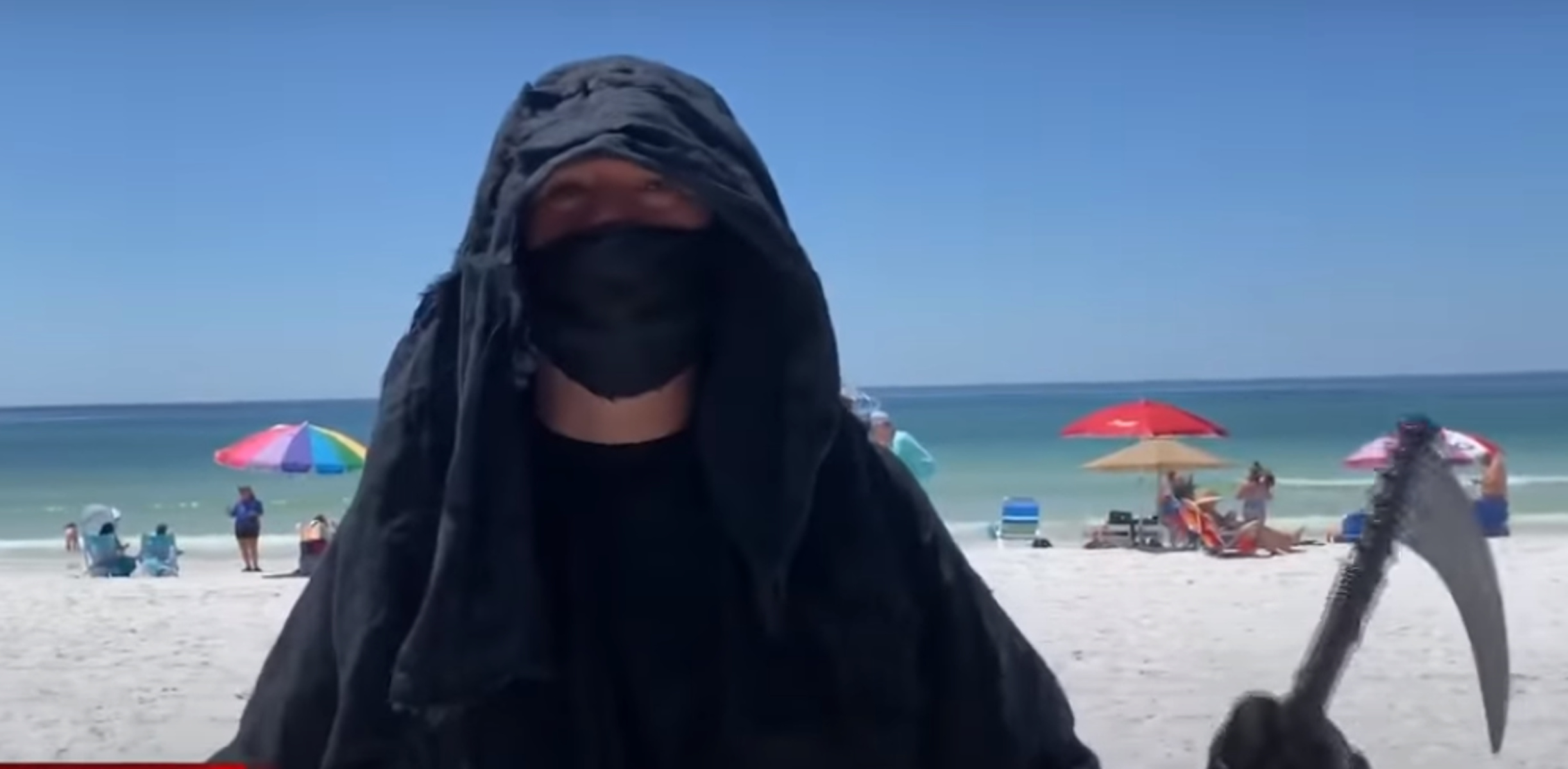 Ο Χάρος βγήκε παγανιά στις παραλίες των ΗΠΑ – Γιατί διώχνει τον κόσμο