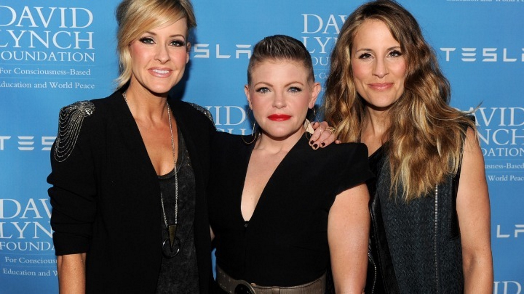 Οι Dixie Chicks άλλαξαν το όνομά τους σε The Chicks λόγω Φλόιντ