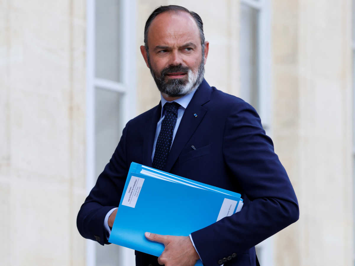 Πρωθυπουργό και όχι δήμαρχο θέλουν οι Γάλλοι τον Εντουάρ Φιλίπ