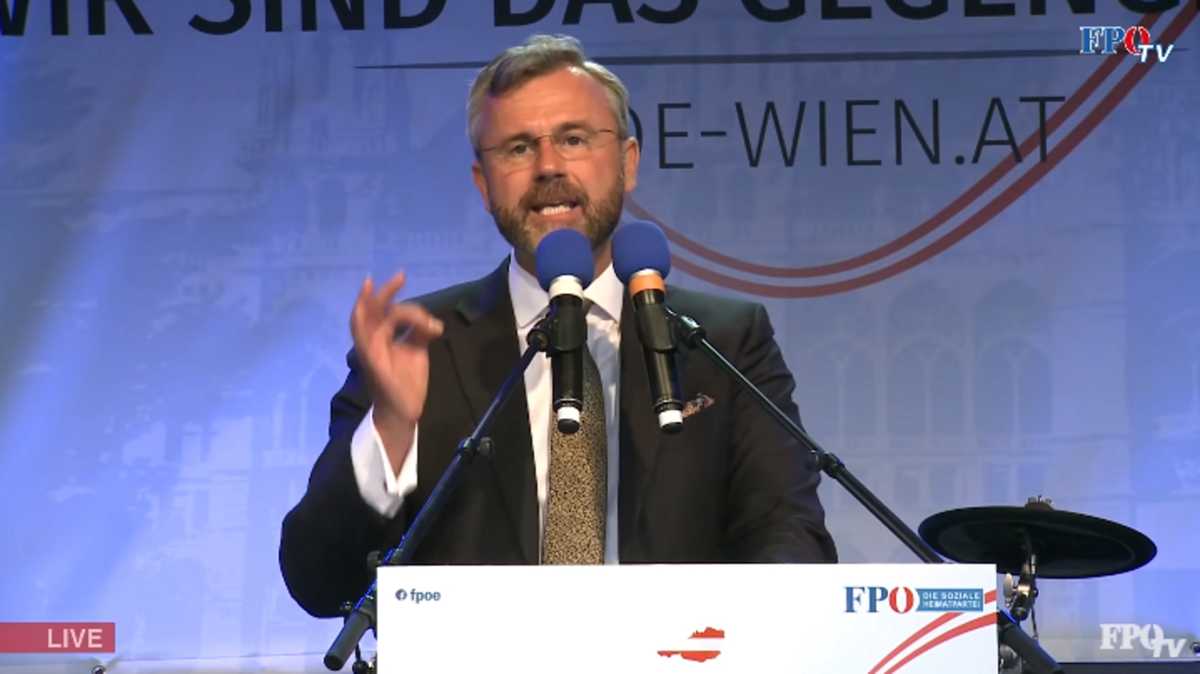 Νόρμπερτ Χόφερ – Αυστρία: Σάλος από τη δήλωση ότι το Κοράνι είναι πιο επικίνδυνο από τον κορονοϊό! (video)