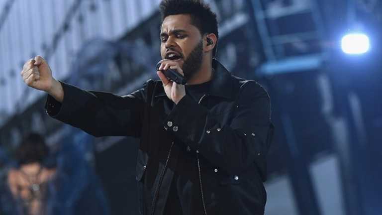 Weeknd: 500.000 δολάρια σε οργανισμούς για τη φυλετική ισότητα στις ΗΠΑ