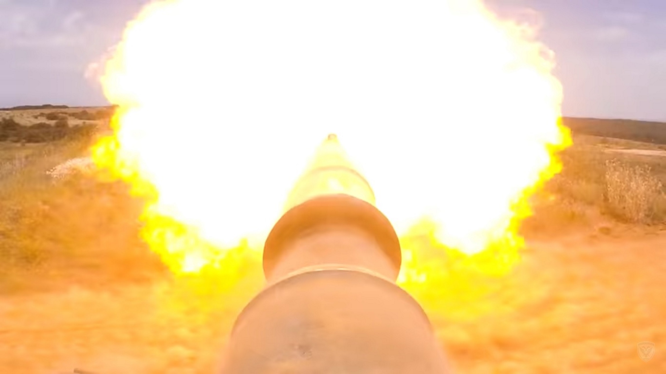 Φωτιά και ατσάλι! Τα ελληνικά τεθωρακισμένα στέλνουν μήνυμα προς κάθε αποδέκτη (vid)