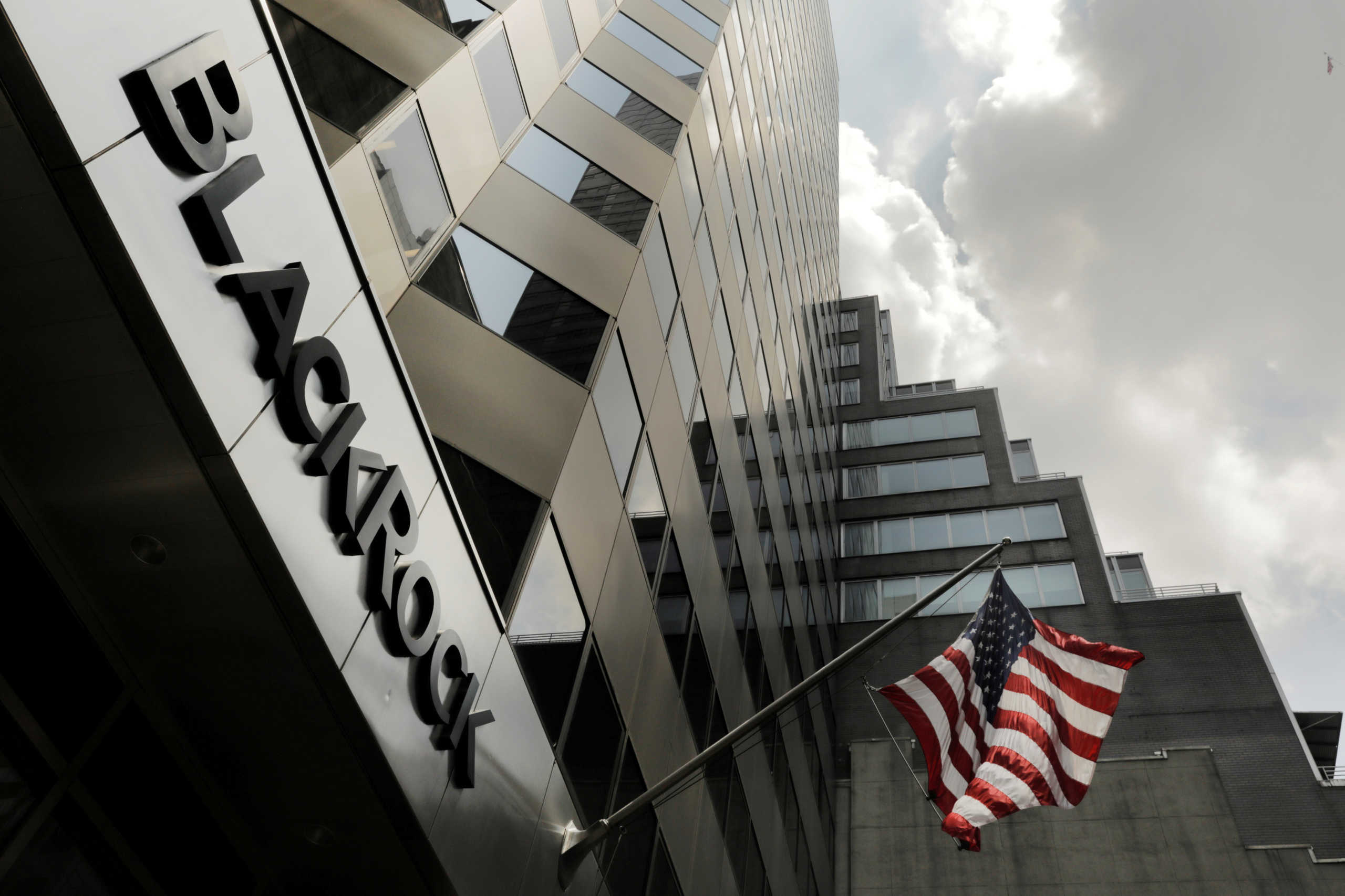 BlackRock: «Ψηφίζει» Ευρώπη ο μεγαλύτερος διαχειριστής κεφαλαίων στον κόσμο – Ετοιμάζεται για επενδύσεις