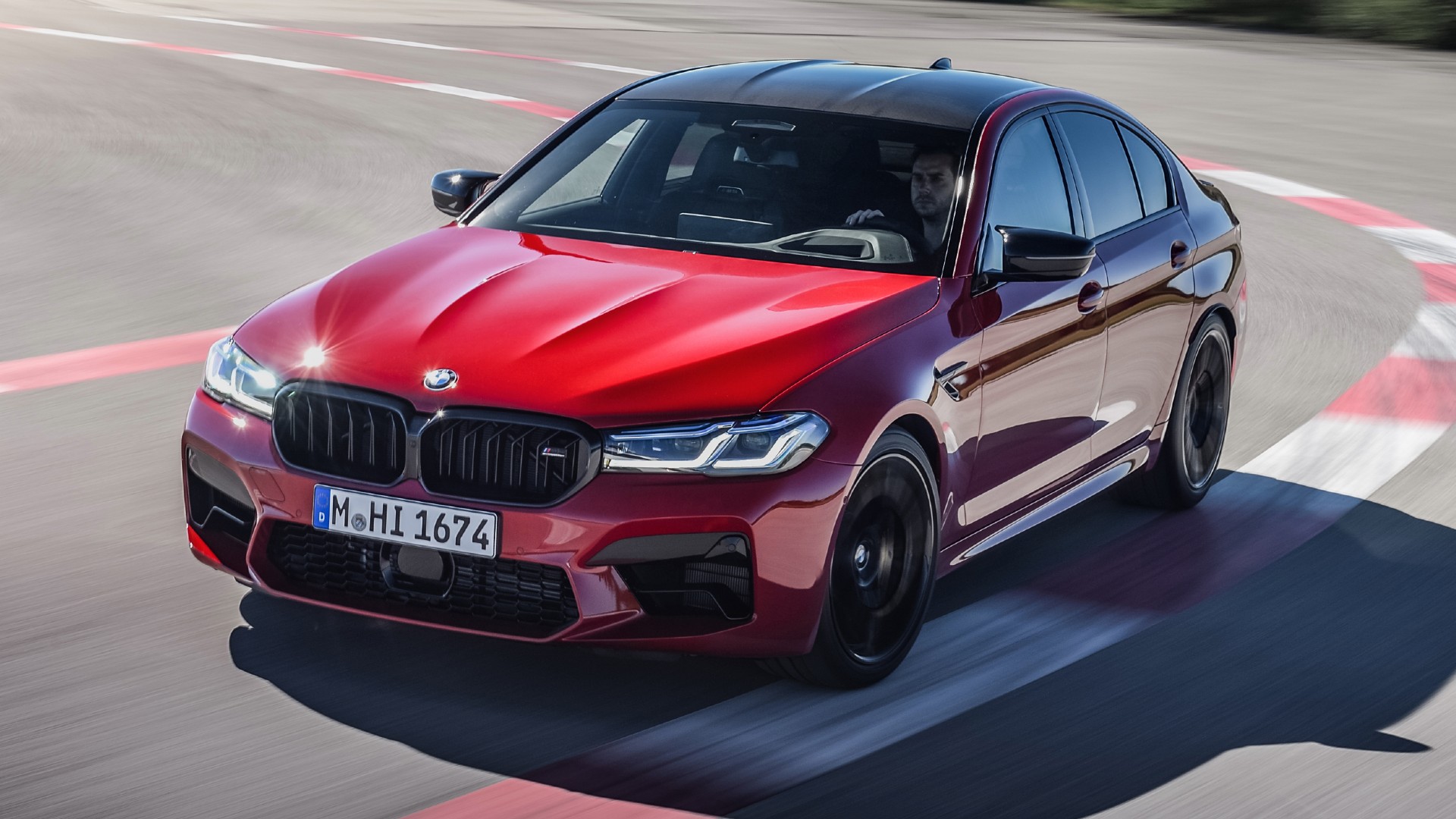 H BMW αποκάλυψε τις νέες M5 και M5 Competition [vid]