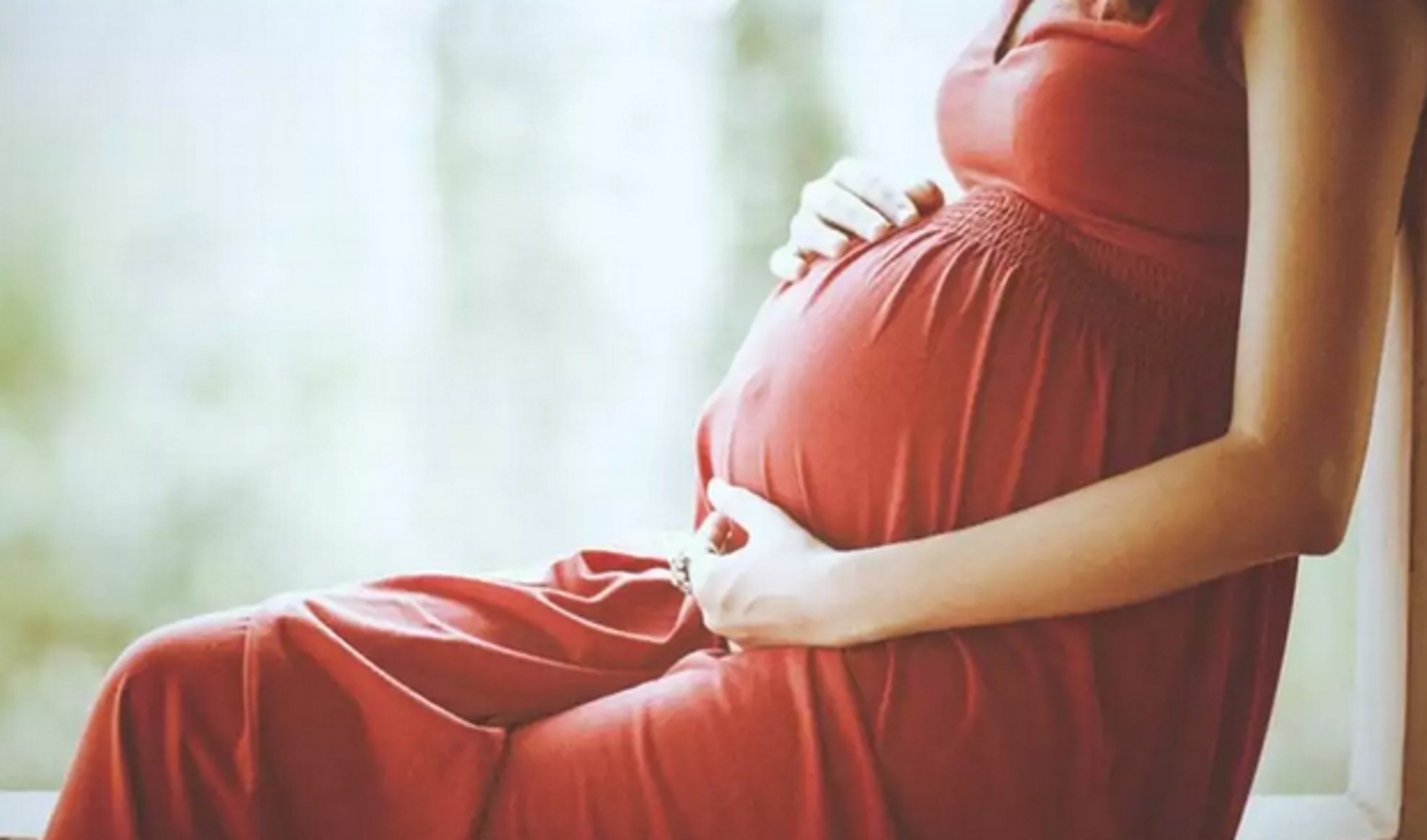 Κορονοϊός: Νόσησε ο σύζυγος της εγκύου που διαγνώστηκε θετική στην Κρήτη! Αγωνία για 6 ασθενείς
