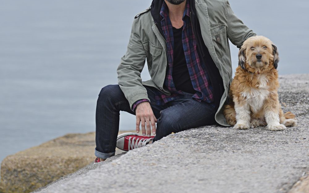 Πασίγνωστος Έλληνας ηθοποιός πήγε να πλύνει πτώματα με 300 ευρώ το καθένα, αλλά…