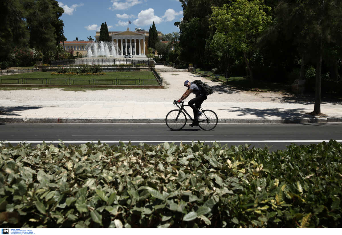 Και η Πανεπιστημίου από σήμερα αλλάζει όψη για τον «Μεγάλο Περίπατο» της Αθήνας