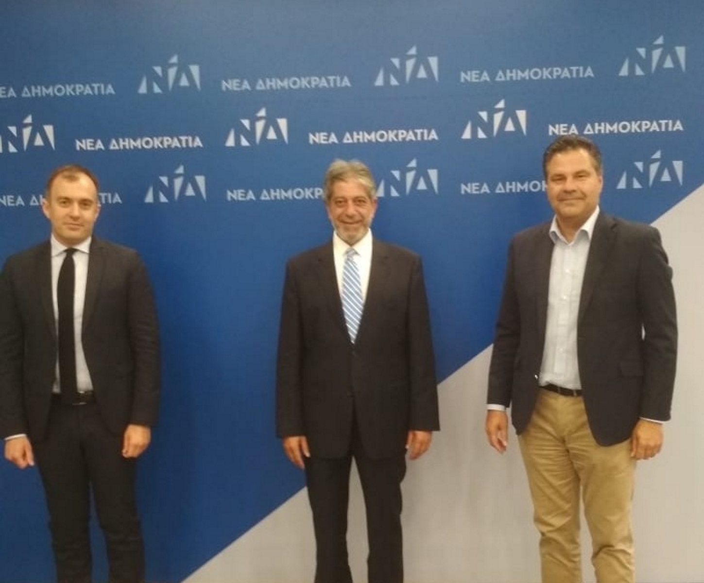 Στα γραφεία της ΝΔ ο  επικεφαλής της διπλωματικής αποστολής της Παλαιστίνης