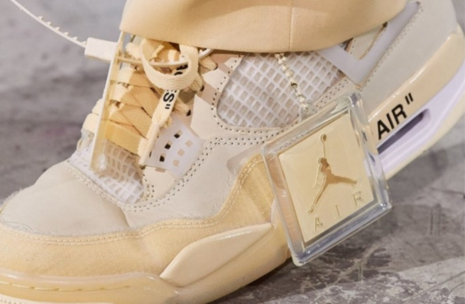Αυτά είναι τα πιο hot sneakers του καλοκαιριού – Έρχονται τον Ιούλιο
