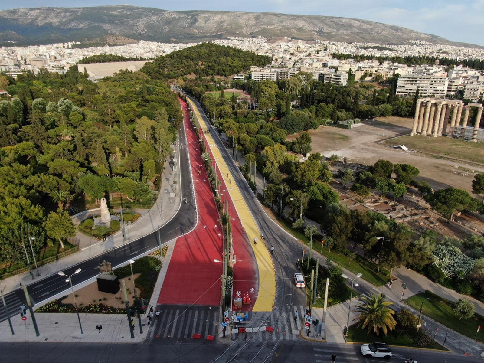 “Μεγάλος Περίπατος”: H Πανεπιστημίου… αλλιώς (pics)