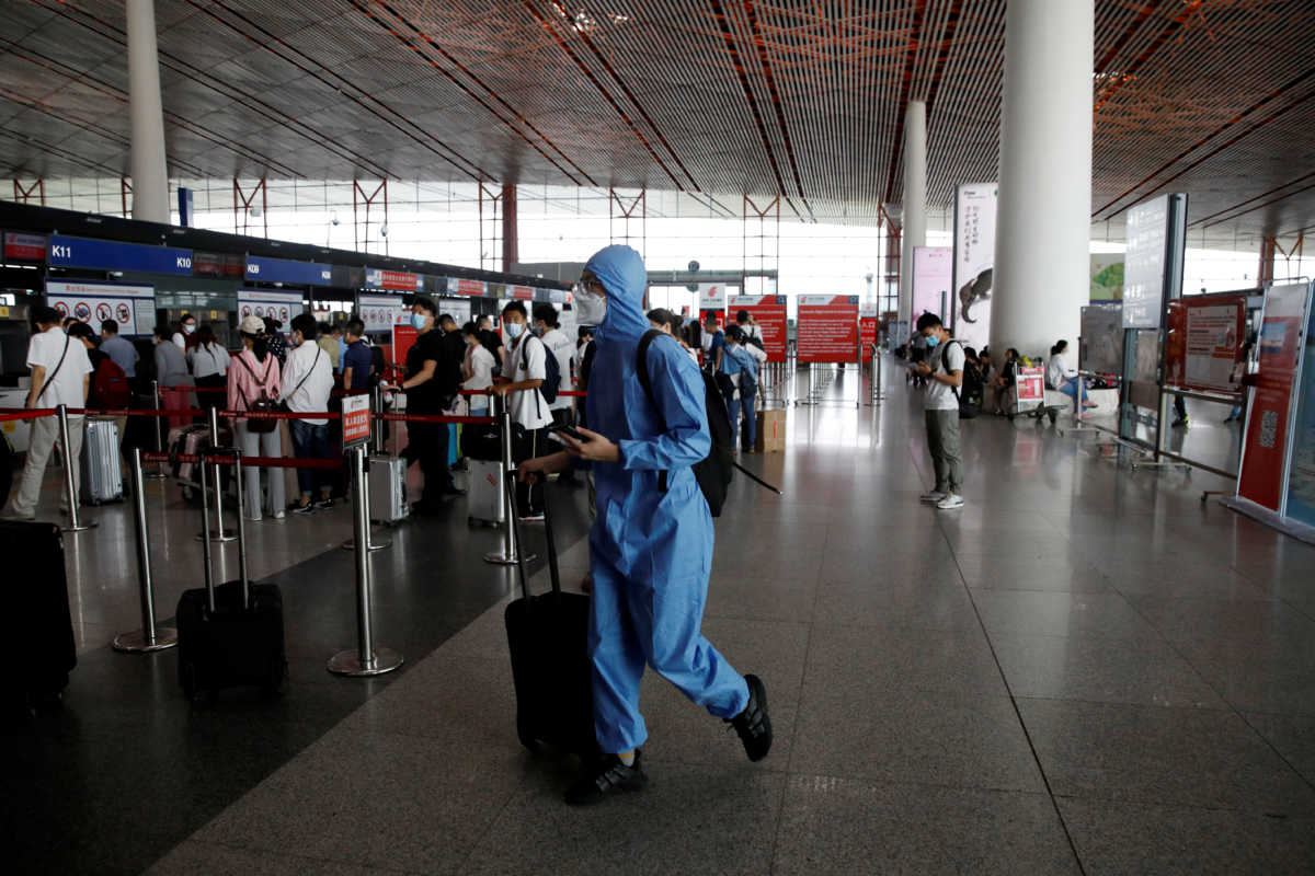 Πεκίνο: Εξαπλώνεται ο κορονοϊός! 31 νέα κρούσματα και χιλιάδες ακυρώσεις πτήσεων