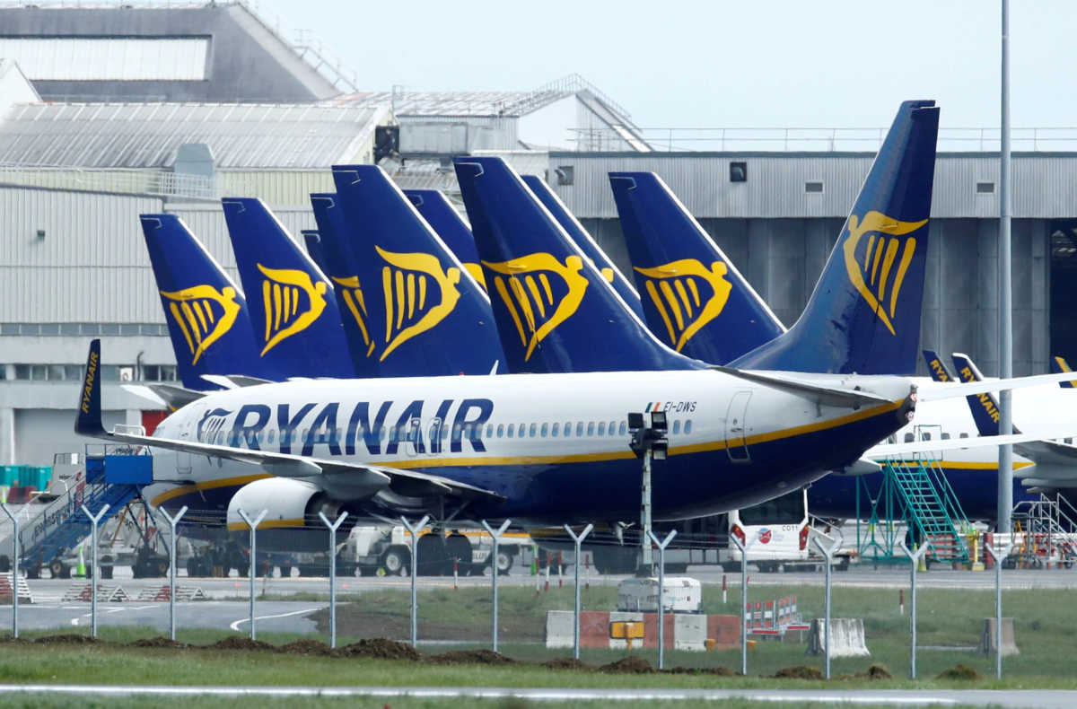 Μειώνει τις πτήσεις της η Ryanair τον Σεπτέμβριο και τον Οκτώβριο