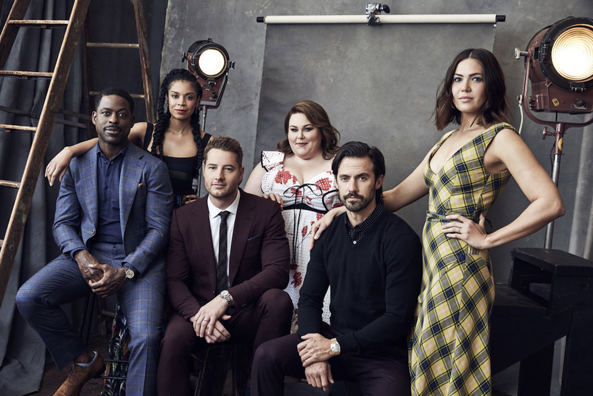 NBCUNIVERSAL UPFRONT EVENTS -- Upfront Portrait Studio -- Pictured:  Sterling K. Brown, Susan Kelechi Watson, Justin Hartley, Chrissy Metz, Milo Ventimiglia, Mandy Moore  "This Is Us" -- (Photo by: Maarten de Boer