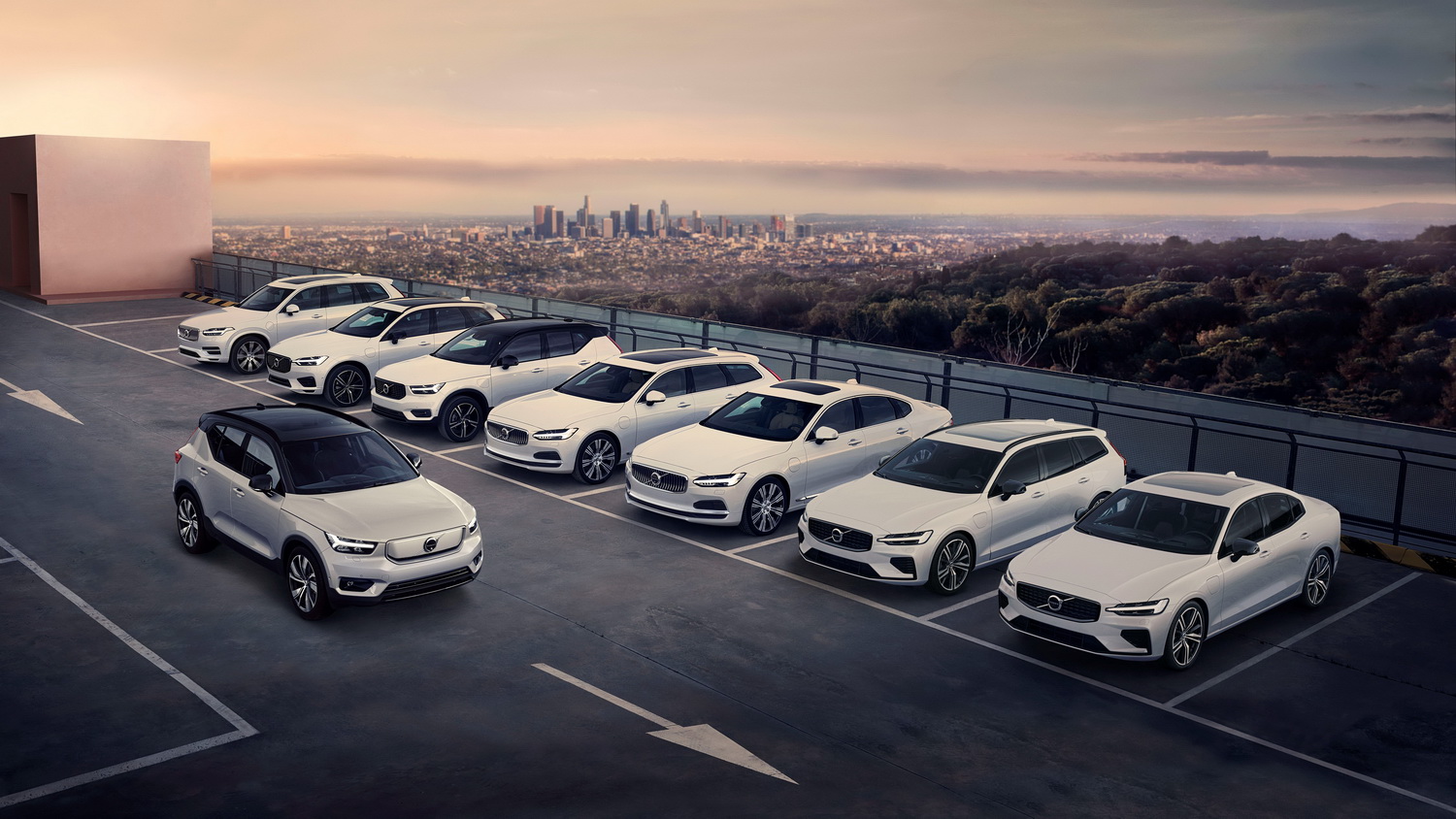 Volvo full car range