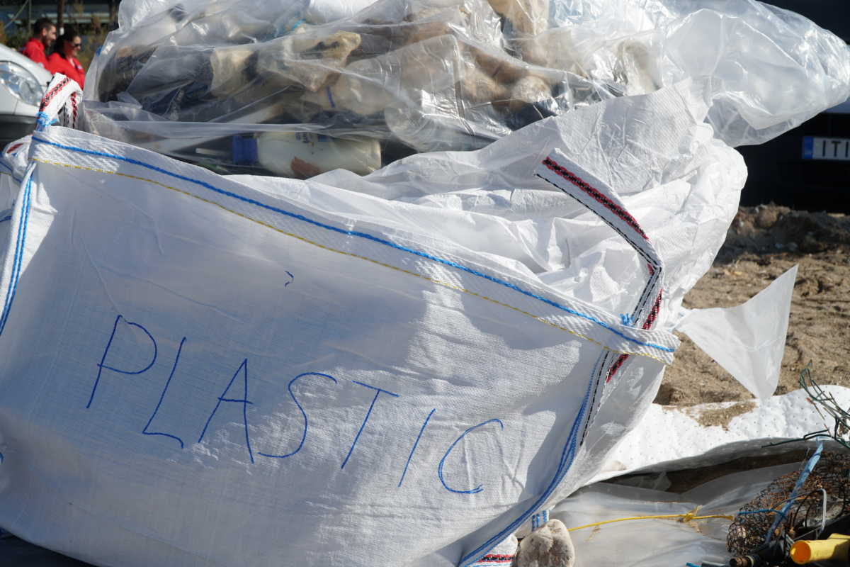 WE SEA MORE: για να καθαρίσουμε από απορρίμματα τις ελληνικές θάλασσες