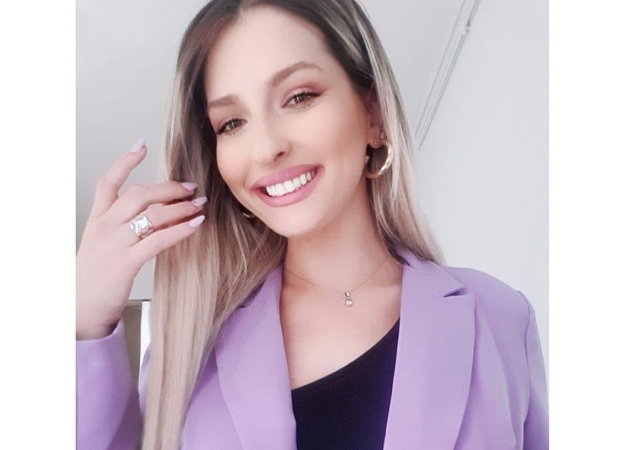 Επίθεση με βιτριόλι: Τι αποκαλύπτει η φίλη της Ιωάννας για όσα έγιναν, αλλά και την αισχρή επίθεση εναντίον της! Βίντεο