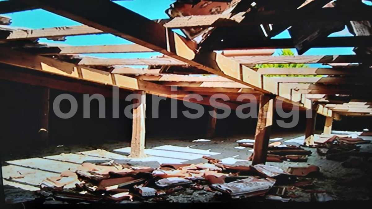 Λάρισα: “Αεροσκάφος πετούσε τόσο χαμηλά που διέλυσε το σπίτι μας”! Εικόνες που προκαλούν ερωτήματα (Βίντεο)