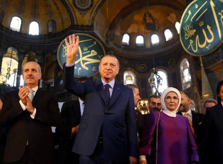 Νέα πρόκληση Ερντογάν: «Σπάσαμε τα δεσμά με την μετατροπή της Αγίας Σοφίας σε τζαμί»