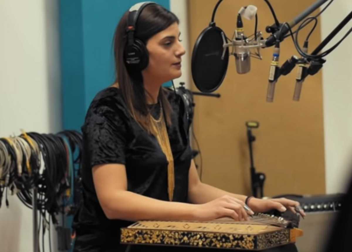 Τρίκαλα: Το προφητικό τραγούδι της Δήμητρας Καλλιάρα λίγο πριν σκοτωθεί σε τροχαίο ο αρραβωνιαστικός της (Βίντεο)