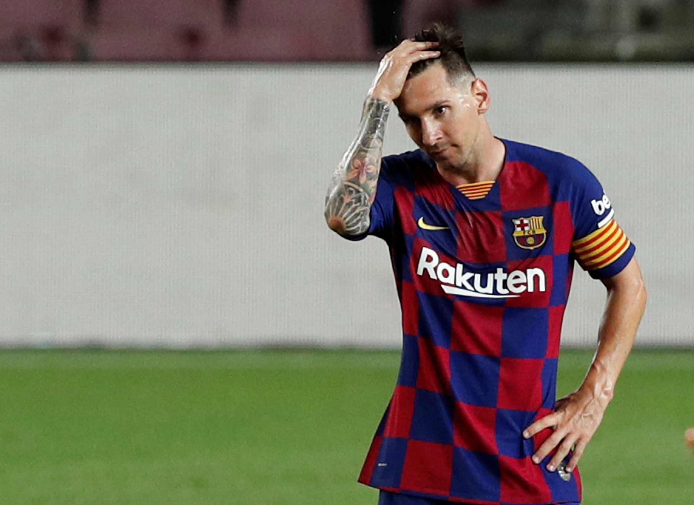 Soccer Football - La Liga Santander - FC Barcelona v Atletico Madrid - Camp Nou, Barcelona, Spain - June 30, 2020  Barcelona's Lionel Messi reacts, as play resumes behind closed doors following the outbreak of the coronavirus disease (COVID-19)   REUTERS