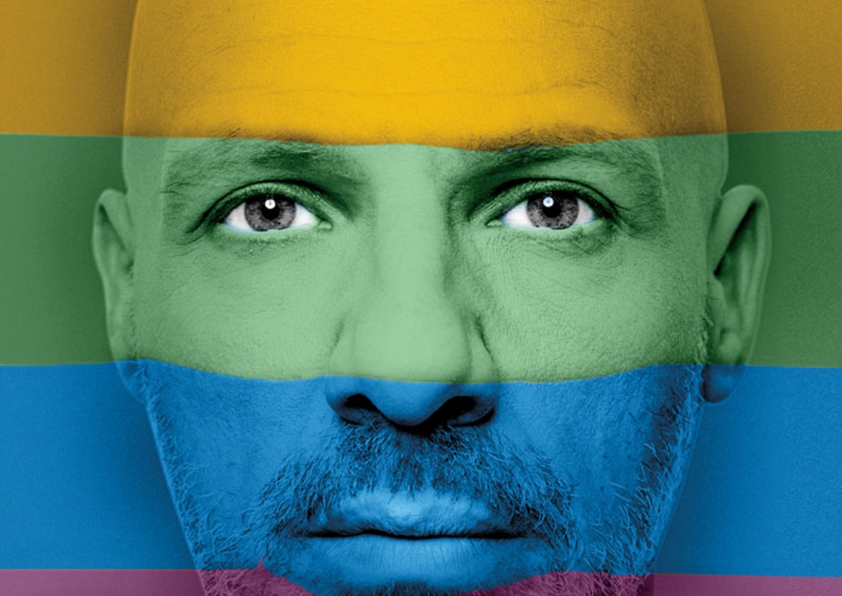 Δημόσια εξομολόγηση Μουτσινά: «Δεν φοβάμαι γιατί αυτό που είμαι δεν είναι διαφορετικό!»