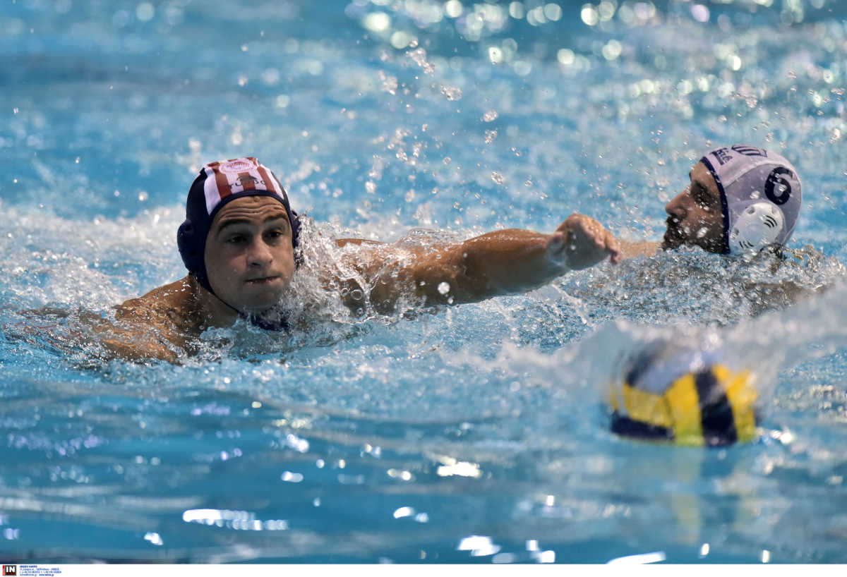 Ο Ολυμπιακός στο… θρόνο του! Σήκωσε ξανά το πρωτάθλημα στο πόλο