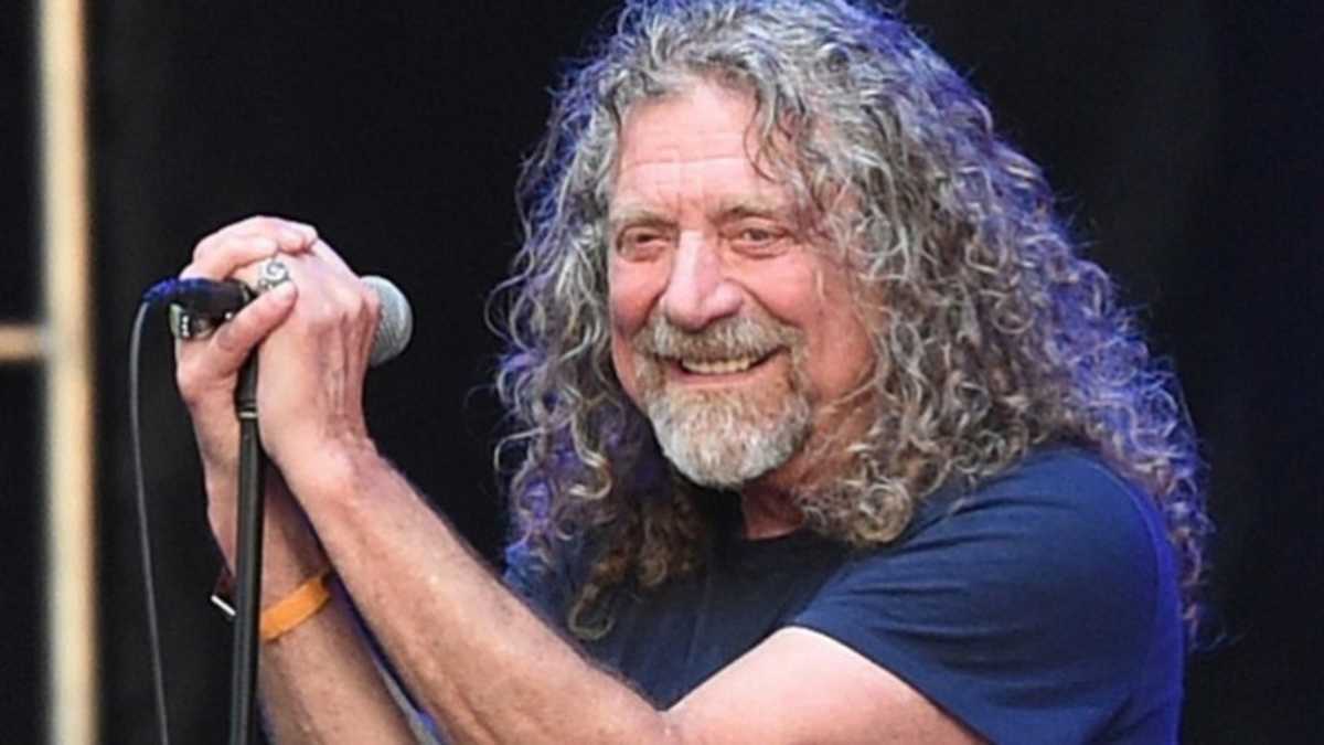 Ο Ρόμπερτ Πλαντ κάνει πλάκα ότι πλέον είναι ο ηλικιωμένος από το Led Zeppelin IV