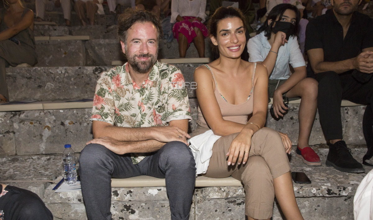 Τόνια Σωτηροπούλου: Η ξεχωριστή βραδιά με τον Κωστή Μαραβέγια στην Επίδαυρο και η εξόρμηση στην Ύδρα!