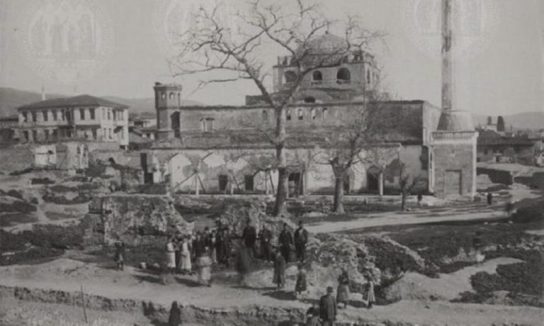 Σπάνιες φωτογραφίες της Αγιάς Σοφιάς της Θεσσαλονίκης πριν παραδοθεί στις φλόγες!
