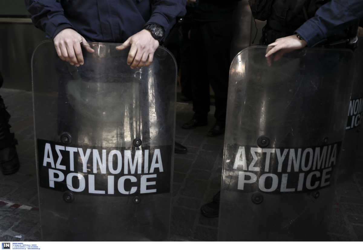 Κορονοϊός: Έκτακτα μέτρα στην Αστυνομία μετά τα 32 κρούσματα