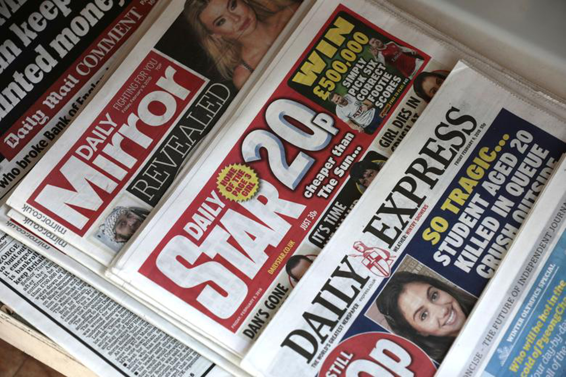 Βρετανία: Ο όμιλος της Daily Mirror απολύει 550 άτομα