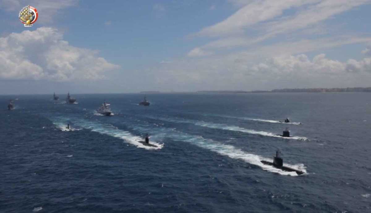 Τουρκικός και Αιγυπτιακός στόλος σε απόσταση αναπνοής ανοιχτά της Λιβύης! (pics/vid)