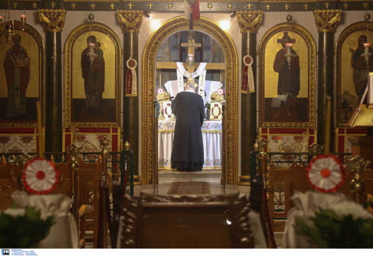 Κορονοϊός: Τα μαζεύει η εκκλησία της Κρήτης για τις μάσκες και τα μέτρα προστασίας!