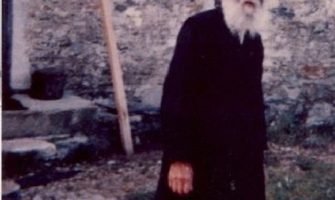 Γέροντας Παΐσιος: Αυτόπτης περιγράφει την τελευταία ημέρα του στο νoσοκομείο