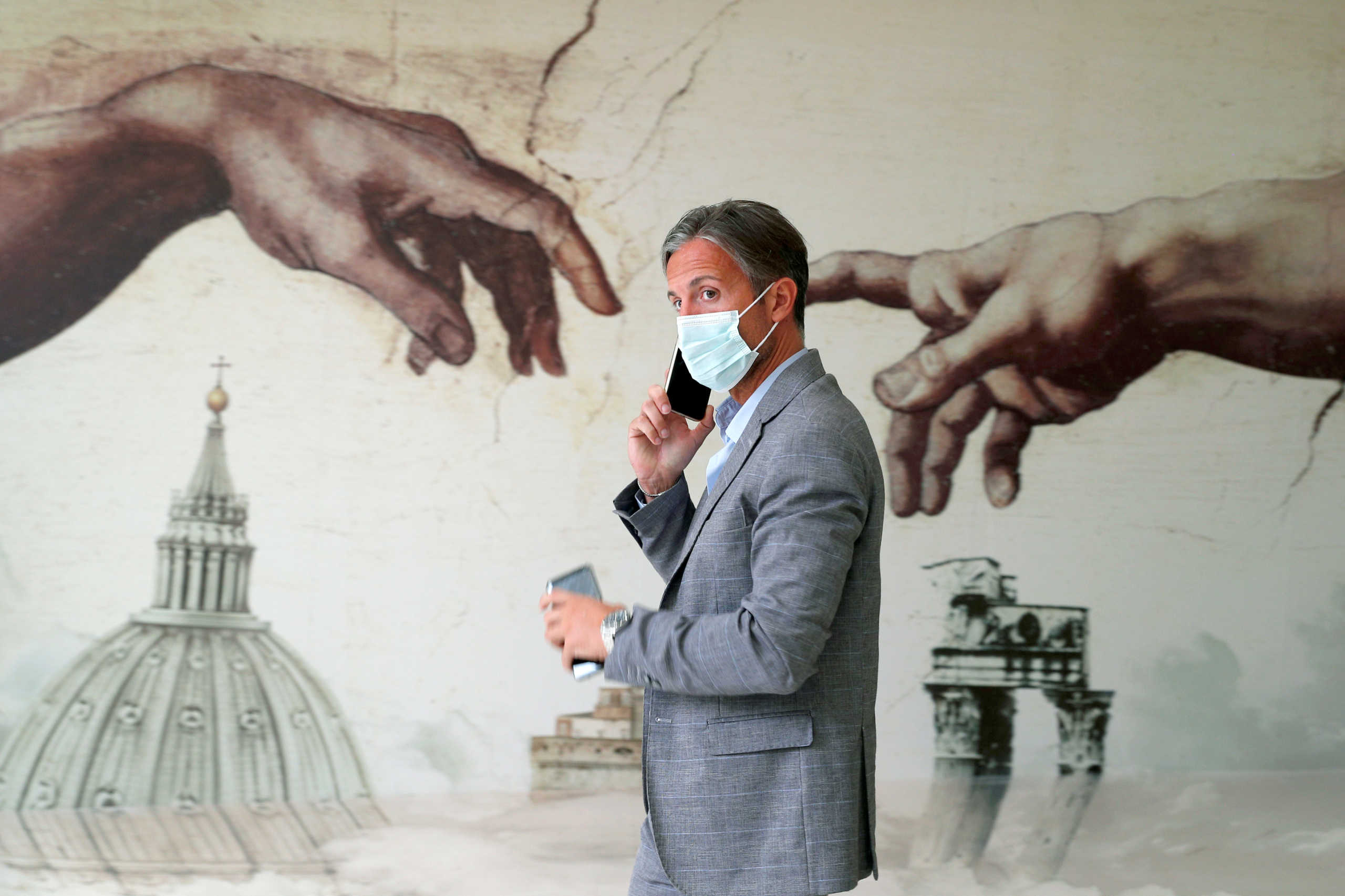 Παρατείνεται η χρήση μάσκας μέχρι τέλη Ιουλίου στην Ιταλία